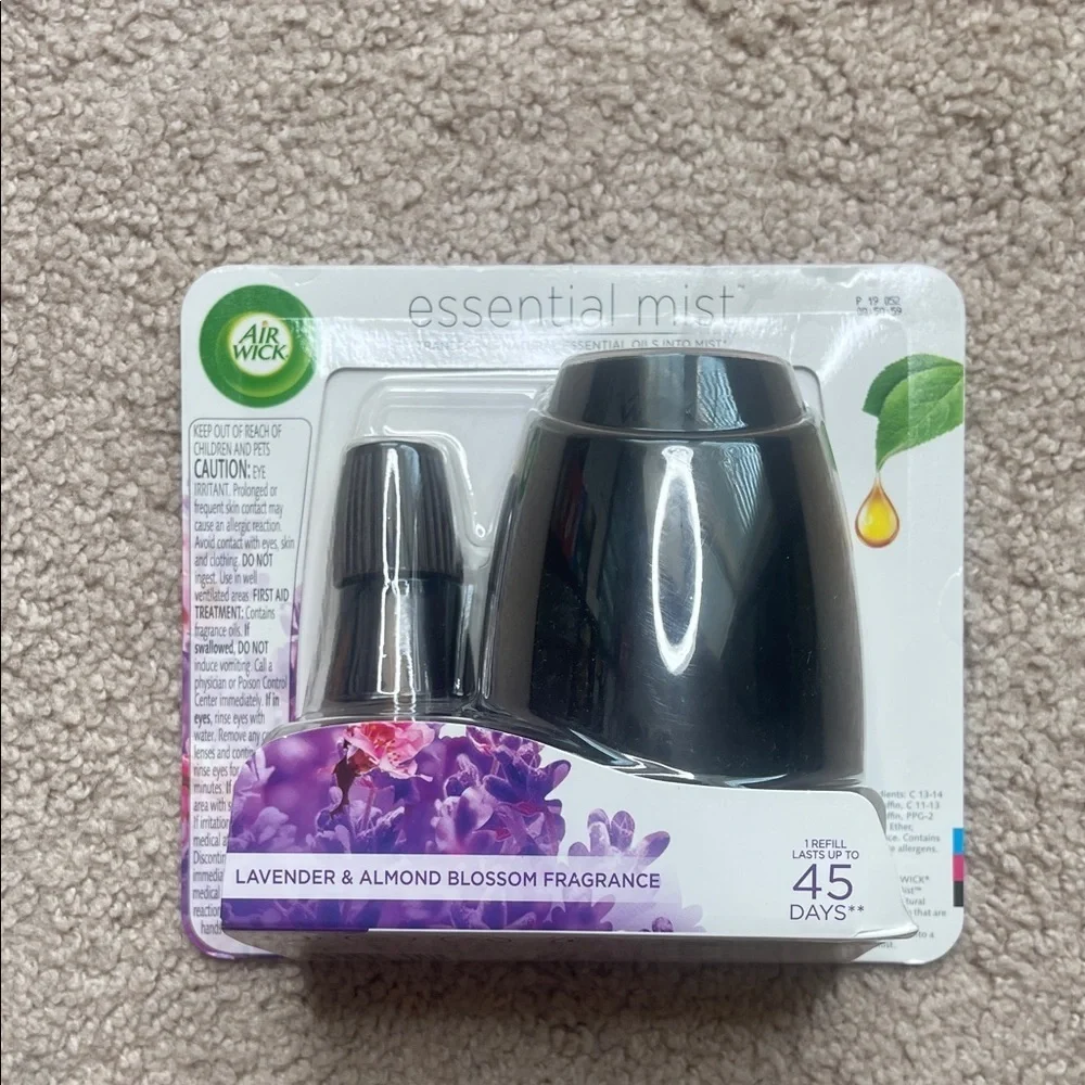 NWT Air Wick Essential Mist Kit